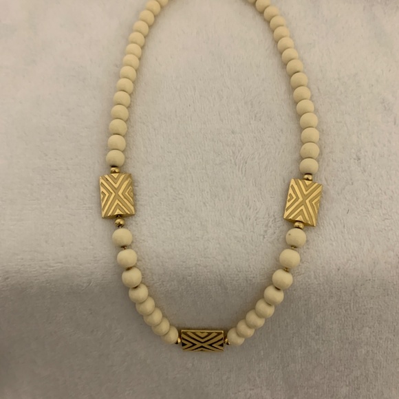 Napier Vintage Pearl Necklace 18” - Picture 9 of 9